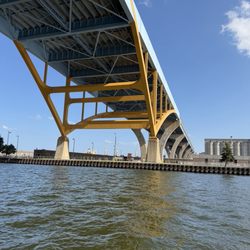 Riverwalk Boat Rentals & Tours