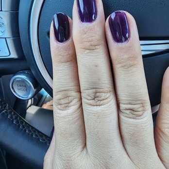 The Nail Pro - Uneven application =Different shades - Nail Salons Near Me - Lakewood, California
