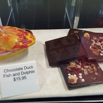 L'Atelier TR - More chocolate confections (6/8/18) - Chocolatiers & Shops Near Me - Bainbridge Island, Washington L'Atelier TR - More chocolate confections (6/8/18) - Chocolatiers & Shops Near Me - Bainbridge Island, Washington