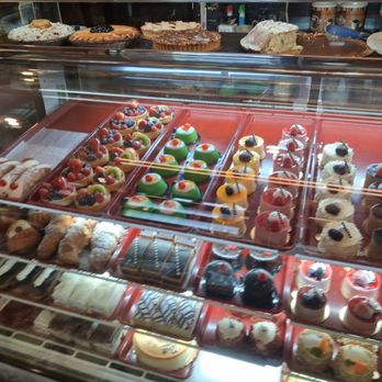 F Monteleone Bakery & Cafe - Bakeries Near Me - Brooklyn, New York F Monteleone Bakery & Cafe - Bakeries Near Me - Brooklyn, New York