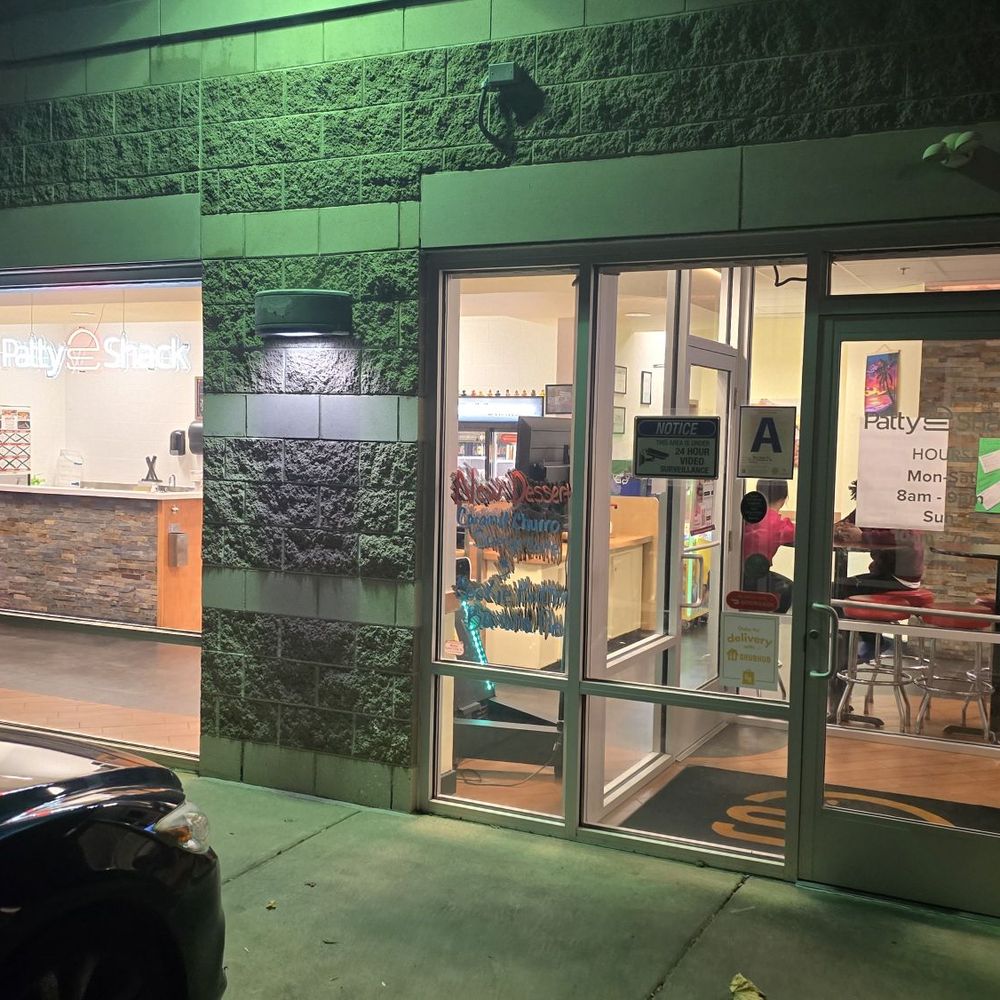Patty Shack - Outside - Burgers Near Me - Milwaukee, Wisconsin