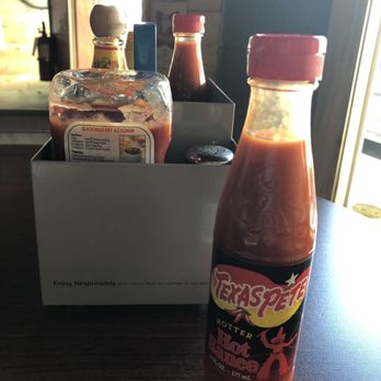 Bandits Bar And Grill - Nice to see something besides Tabasco or Cholula. - Pubs Near Me - Troutdale, Oregon