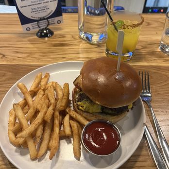 Hundred Mile Brewing - Burger and fries - Brewpubs Near Me - Tempe, Arizona