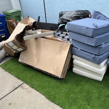 Diaz Hauling - Junk Removal & Hauling Near Me