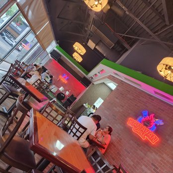 Kamayan Grill - Inside restaurant - Filipino Near Me - Kissimmee, Florida