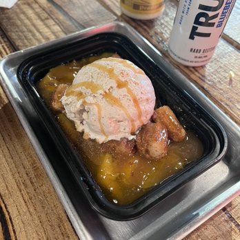 Strouderosa BBQ - Peach cobbler churro - Barbeque Near Me - Dallas, Texas Strouderosa BBQ - Peach cobbler churro - Barbeque Near Me - Dallas, Texas