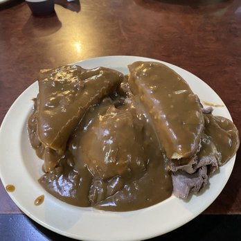 Mama's Kitchen - Roast beef and mashed potatoes - Burgers Near Me - Toledo, Ohio