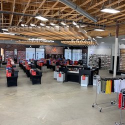 Shoe Palace - Shoe Palace