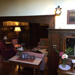 Oak Bay Guest House - Common area