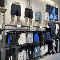 Lululemon Athletica