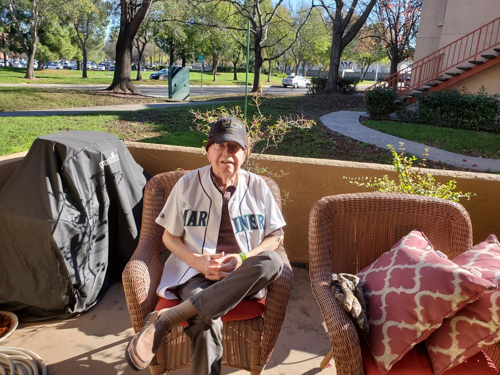 HACIENDA COMMONS APARTMENTS Updated August 2024 30 Photos & 42