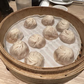 Din Tai Fung - Pork Shaolong Bao - Taiwanese Near Me - Makati, NCR