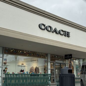 Gilroy Premium Outlets - Outlet Stores Near Me - Gilroy, California Gilroy Premium Outlets - Outlet Stores Near Me - Gilroy, California