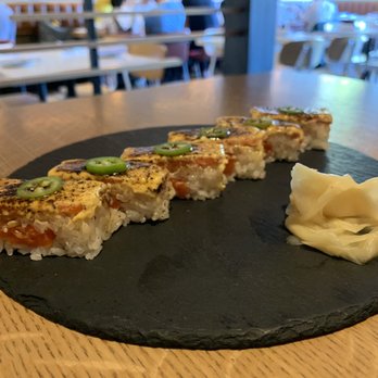 Yugo Restaurant - Salmon Aburi Oishi - Japanese Near Me - Vancouver, British Columbia