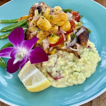 Rosemary and Thyme - Swordfish buried in creamy risotto and cooked green beans and carrots . . So good - American Near Me - Sarasota, Florida Rosemary and Thyme - Swordfish buried in creamy risotto and cooked green beans and carrots . . So good - American Near Me - Sarasota, Florida
