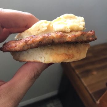 Arize Bistro - Biscuit & Gravy - Breakfast & Brunch Near Me - Long Beach, California