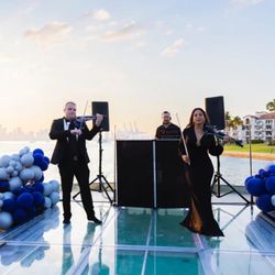 Vibrant Harmony Entertainment - Our DJ live with two violins