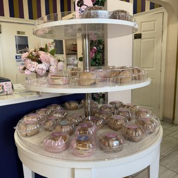Sweet Galeanna - One of the empanada displays near the front counter - Bakeries Near Me - Houston, Texas Sweet Galeanna - One of the empanada displays near the front counter - Bakeries Near Me - Houston, Texas