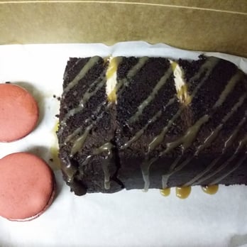 Les Amis Bake Shoppe - Chocolate and Salted Caramel Cake! - Desserts Near Me - Baton Rouge, Louisiana