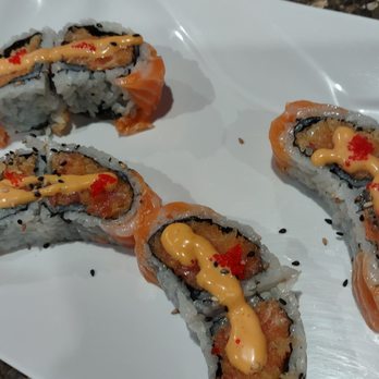 Otaru Sushi - four pieces of sushi on a plate - Japanese Near Me - Newmarket, Ontario Otaru Sushi - four pieces of sushi on a plate - Japanese Near Me - Newmarket, Ontario