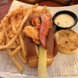 Lobster Roll*** Lobster Roll***
