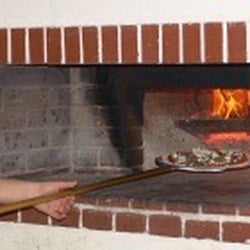 Pizza Artisanale Boulogne Billancourt - Petite par la taille mais grande par la saveur.  C est l'idée qui m'est venue quand j'ai degusté la pizzeria pour la 1ere fois !