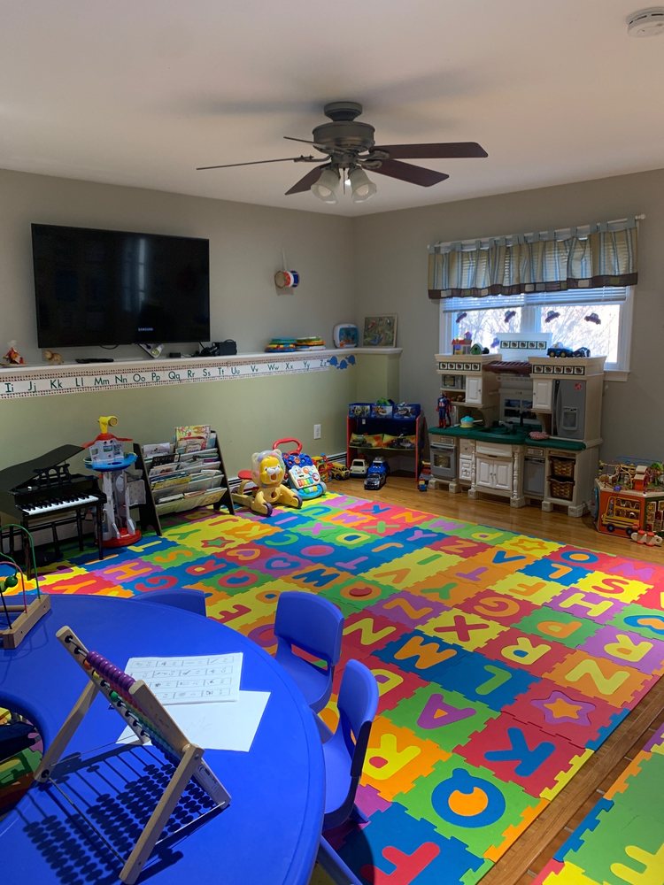 Sunshine Kids Daycare - childcare center in Danbury, CT