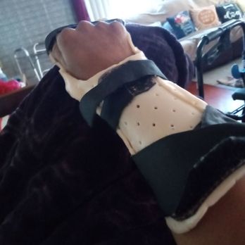 Medcessity: Physical, Occupational, & Hand Therapy - Thanks Papi Chulo for my hand brace if you know you know - Physical Therapy Near Me - Long Beach, California