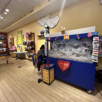 Build-A-Bear Workshop - Stuffing station - Toy Stores Near Me - Pembroke Pines, Florida Build-A-Bear Workshop - Stuffing station - Toy Stores Near Me - Pembroke Pines, Florida