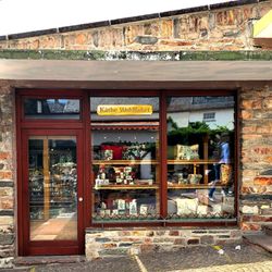 Käthe Wohlfahrt - Side view of the store.