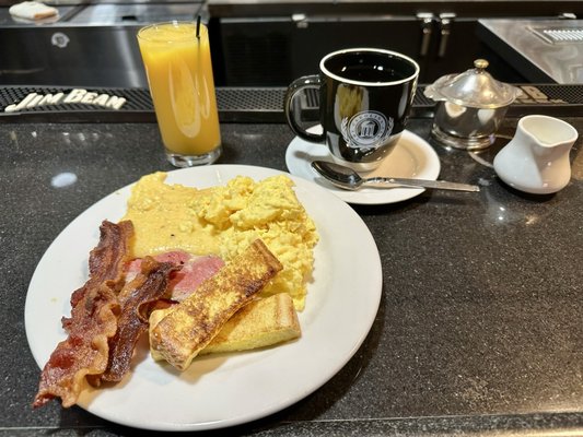 The Carolina Club by null