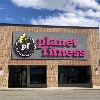 Planet Fitness - Entrance - Gyms Near Me - Crafton, Pennsylvania Planet Fitness - Entrance - Gyms Near Me - Crafton, Pennsylvania