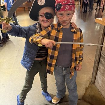 Pirates Voyage Dinner & Show - Stadiums & Arenas Near Me - Pigeon Forge, Tennessee Pirates Voyage Dinner & Show - Stadiums & Arenas Near Me - Pigeon Forge, Tennessee