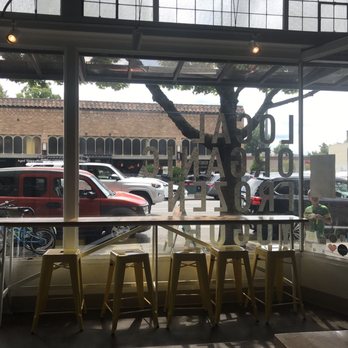 Eb & Bean - Seating Area 2 - Ice Cream & Frozen Yogurt Near Me - Portland, Oregon