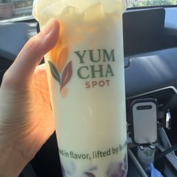 Jasmine milk tea with Ube boba Jasmine milk tea with Ube boba