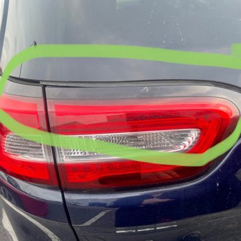 Safelite AutoGlass - Molding not in properly. - Auto Glass Services Near Me - Indianapolis, Indiana Safelite AutoGlass - Molding not in properly. - Auto Glass Services Near Me - Indianapolis, Indiana
