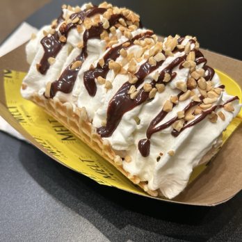 Melt Ice Creams - Peanut Butter Taco - Ice Cream & Frozen Yogurt Near Me - Fort Worth, Texas Melt Ice Creams - Peanut Butter Taco - Ice Cream & Frozen Yogurt Near Me - Fort Worth, Texas