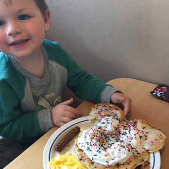 IHOP - Breakfast & Brunch Near Me - Brighton, Michigan