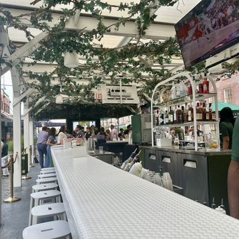 Lawn Club - Outdoor bar - Bars Near Me - New York, New York Lawn Club - Outdoor bar - Bars Near Me - New York, New York