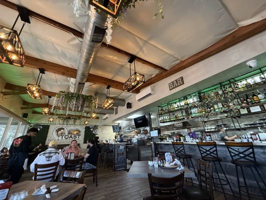 Toast Cafe & Grill by null