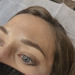 Symmetry Permanent Cosmetics - Combo Brows