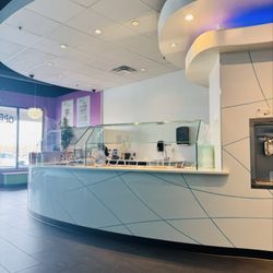 Yogurt World - Toppings bar