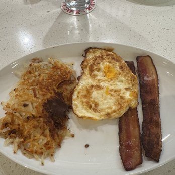 Day Maker Half Day Cafe - Day maker classic - Breakfast & Brunch Near Me - Austin, Texas