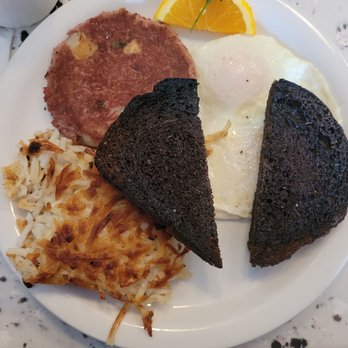 Moke’s Bread And Breakfast - Corned Beef Hash breakfast - Breakfast & Brunch Near Me - Honolulu, Hawaii Moke’s Bread And Breakfast - Corned Beef Hash breakfast - Breakfast & Brunch Near Me - Honolulu, Hawaii