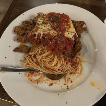 Fratello’s Italian Tavern - Chicken parm - Italian Near Me - Charleston, South Carolina Fratello’s Italian Tavern - Chicken parm - Italian Near Me - Charleston, South Carolina