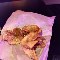 Hao Hao Vietnamese & Chinese Restaurant - 4 Crab Wontons