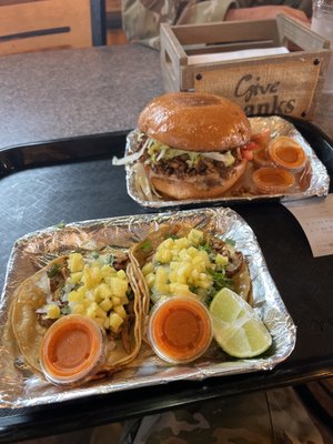 Trompudo’s Tacos by null