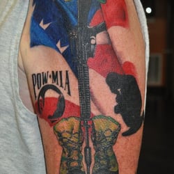 Daddyo's Tattoos Body Piercing