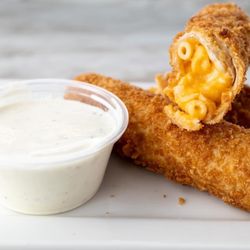 Inferno Pizza - Mac and cheese crunch roll