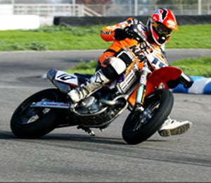 DC-10 Doug Chandler Performance by null